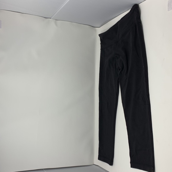 Lululemon capri pants athletic wear - Picture 3 of 5